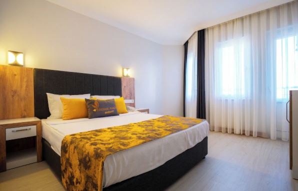 Standart Oda, Bahçe Manzaralı